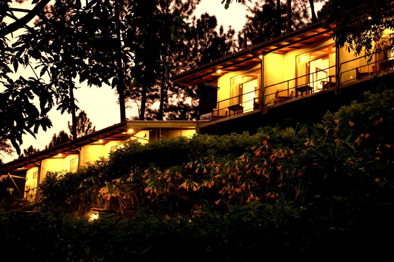 Rowinrich Cottages Ella Exteriér fotografie